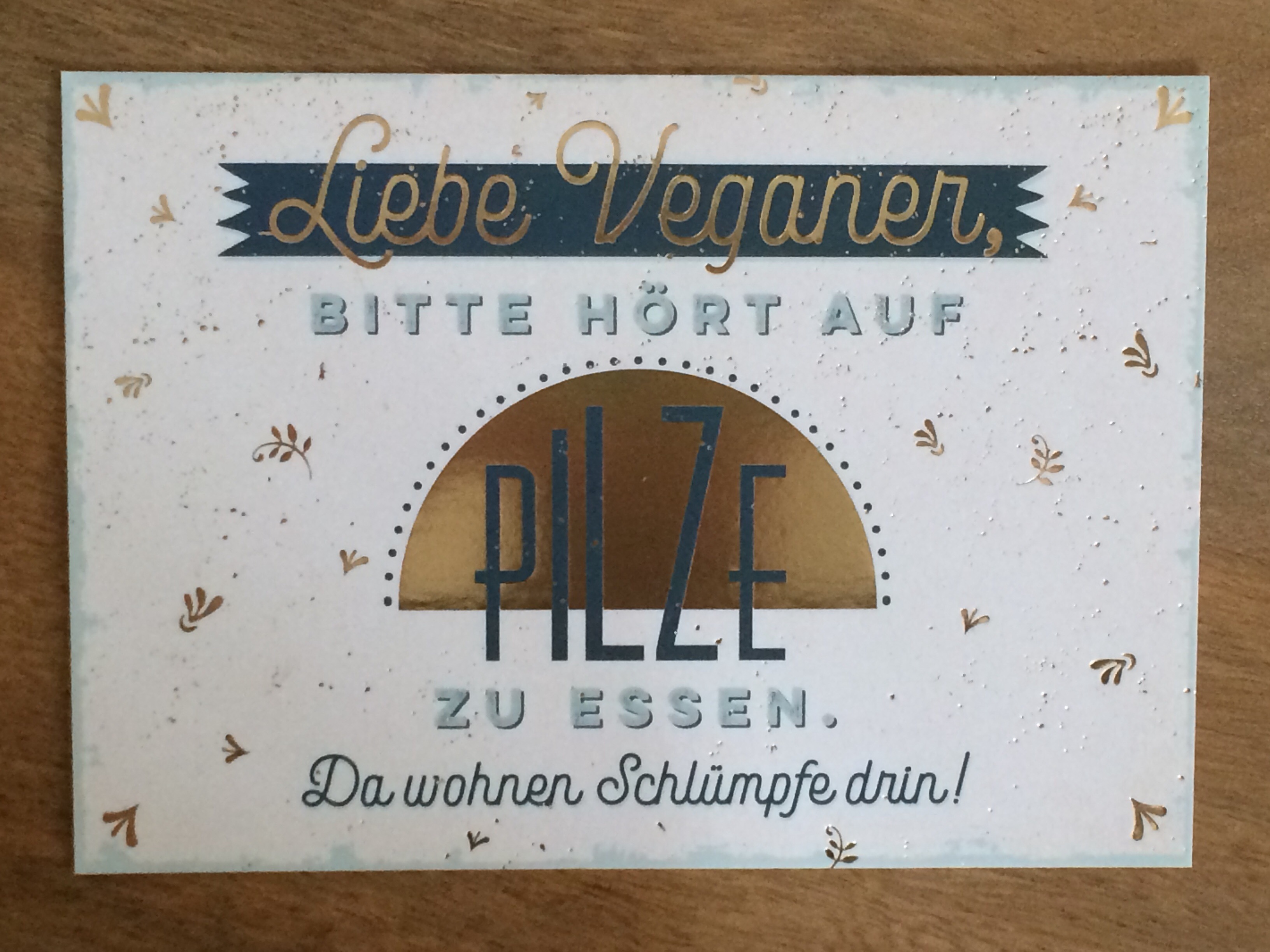 Postkarte Liebe Veganer bitte hört auf Pilze zu essen Da wohnen Schlümpfe drin Vintage Art